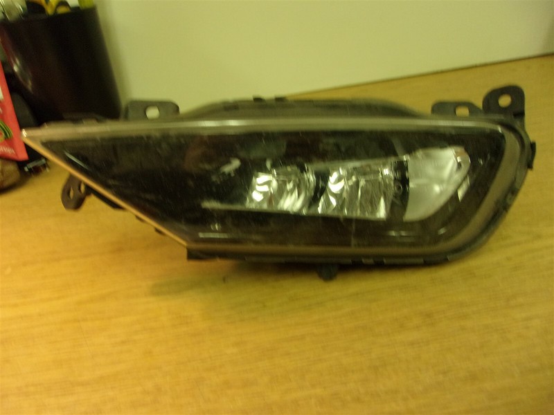 Volvo 51395865 2013 XC90 Left T4UVB SAE F8 14 *FREE SHIPPING*