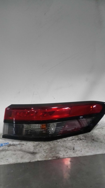 2022 Nissan Pathfinder Right Tail Light Assembly Grey OEM 731218 51K Miles