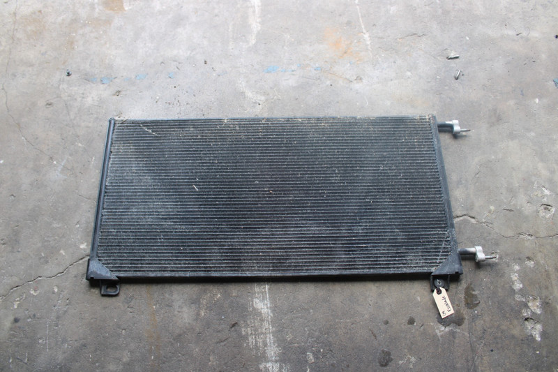 2002-2014 CADILLAC ESCALADE 6.2L A/C AC AIR CONDITIONING CONDENSER OEM