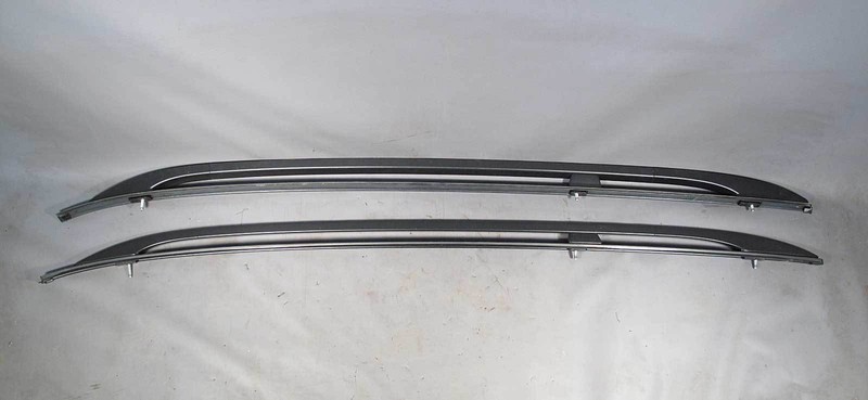 BMW E83 X3 SAV Factory Roof Rack Railings Pair Black w Moldings 2004-2010 USED