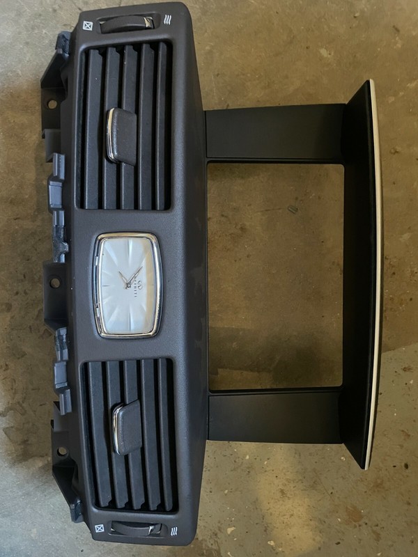 11 12 INFINITI M37 M35 M56 Q70 BLACK CENTER DASH VENT W/ CLOCK & CONTROL BEZEL