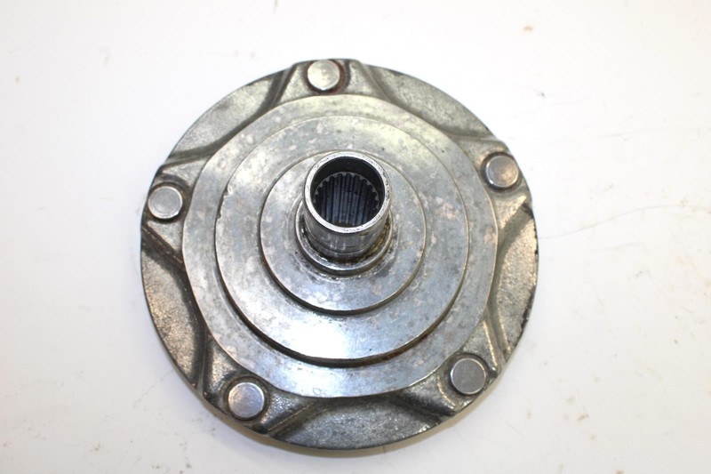 1992 Suzuki King Quad 300 Oem Left Rear Hub 64110-39D40 AS19