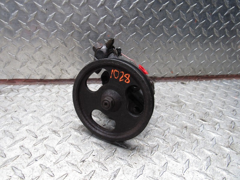 01-02 TOYOTA 4RUNNER POWER STEERING PUMP (6 CYLINDER)