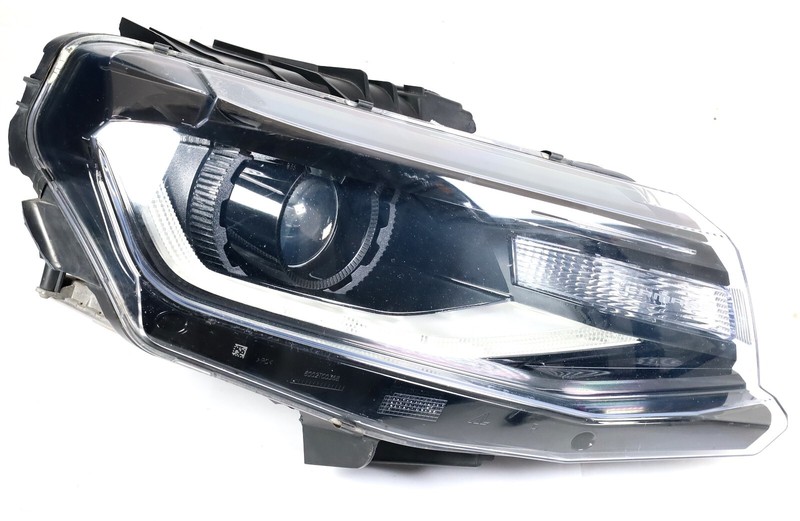 2019-2024 Chevrolet Camaro RH Front Passenger Headlight HID OEM GM USED 84756147