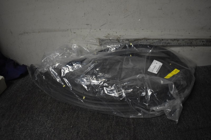 2012-2017 SUBARU FRONT LEFT SIDE WEATHER STRIP FACTORY OEM
