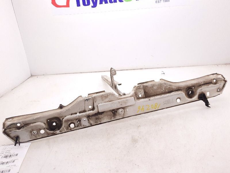 04-05 TOYOTA SIENNA LE 3.3L RADIATOR CORE SUPPORT CENTER BAR