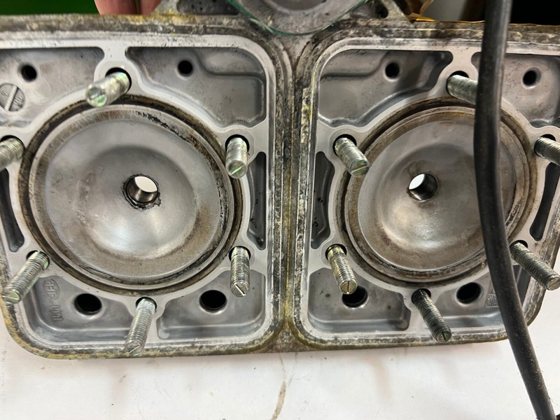 Ski-doo Formula 500 SLS Cylinder head 420923160 1996-1999