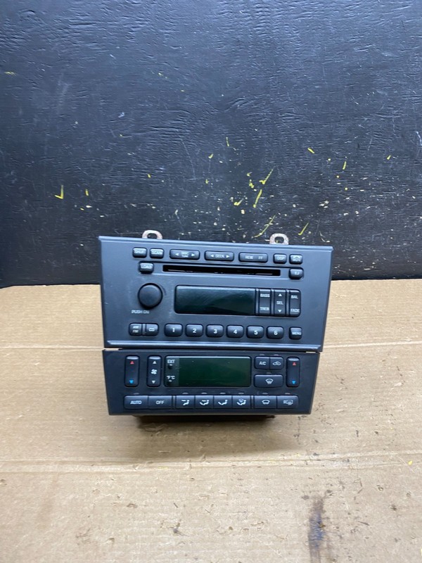 2000 2001 2002 Lincoln LS OEM Radio CD Dual Climate Control Panel OEMw9501 DG