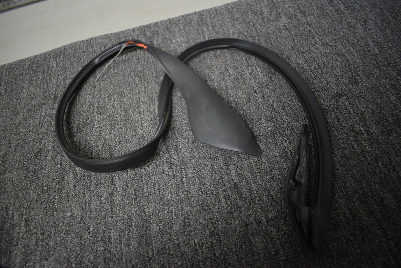 2010-2016 PORSCHE PANAMERA DOOR SEAL FACTORY OEM