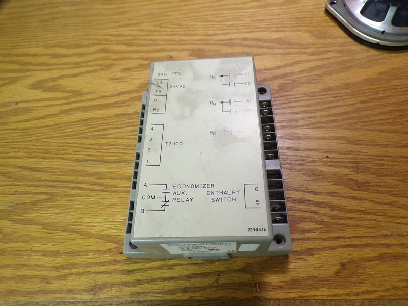 Honeywell W7400A1001 Logic Module 229844A *FREE SHIPPING*