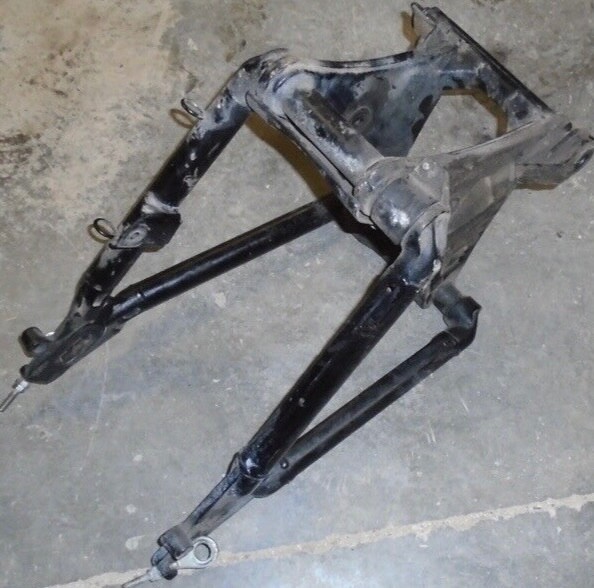1996 Kawasaki Vulcan VN800 VN 800 Rear Back Swingarm Swing Arm Pivot Suspension