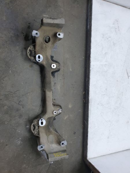 92-00 LEXUS SC400 4.0L RWD AT FRONT CROSSMEMBER ASSEMBLY