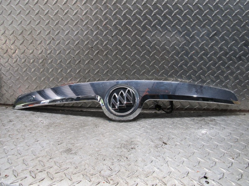 2011 BUICK LACROSSE TRUNK LID FINISH GARNISH PANEL MOLDING TRIM