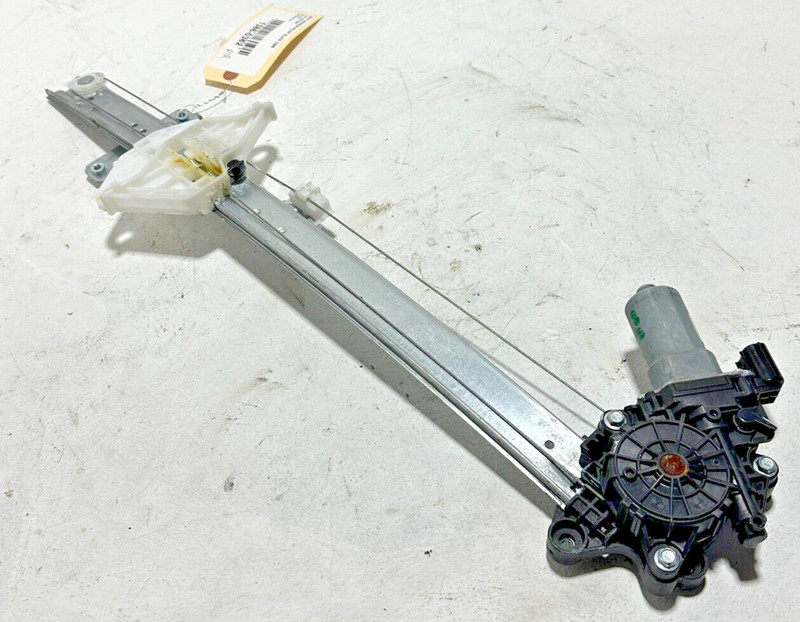 16-22 Honda Pilot Passport Rear Passenger Side Door Window Regulator & Motor OEM