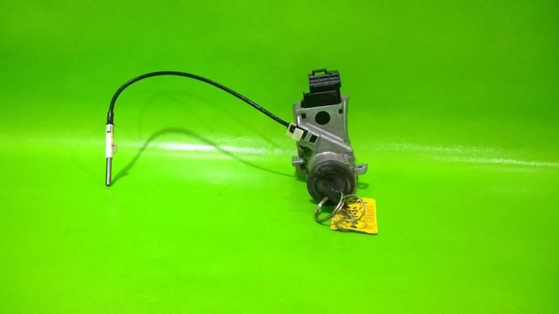03 04 05 06 SUBURBAN IGNITION SWITCH CYLINDER HOUSING W/KEY OEM 3966-10
