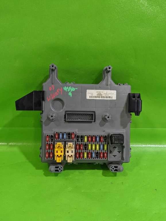 02 03 04 LIBERTY INTERIOR FUSE BOX OEM 4550-9