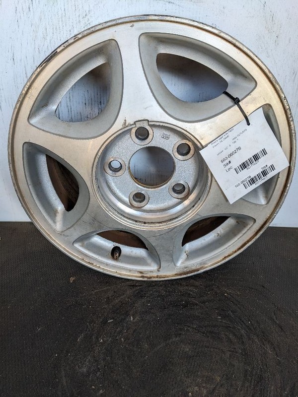Wheel 15x6 Aluminum Gold Accent Opt V11 Fits 99 CUTLASS 1179377