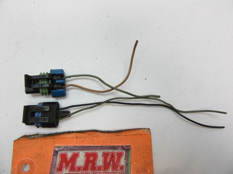 WIRE PLUG CONNECTOR FRONT DOOR LATCH ACTUATOR POWER LOCK LEFT L LH RIGHT R RH