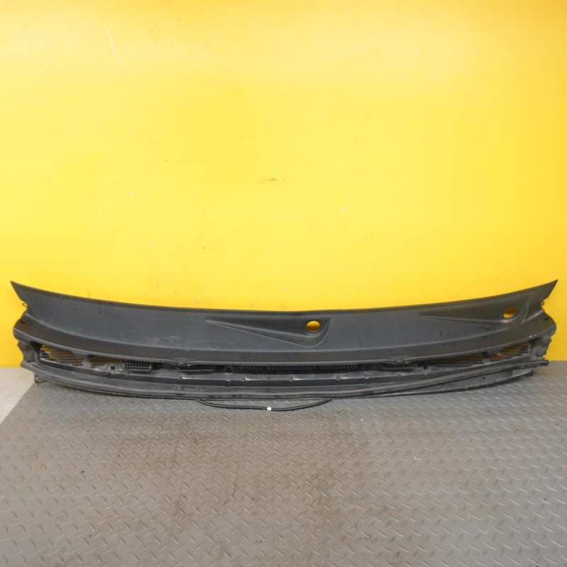 2022-2024 NISSAN FRONTIER WINDSHIELD COWL VENT GRILLE PANEL OEM 668629BU0C
