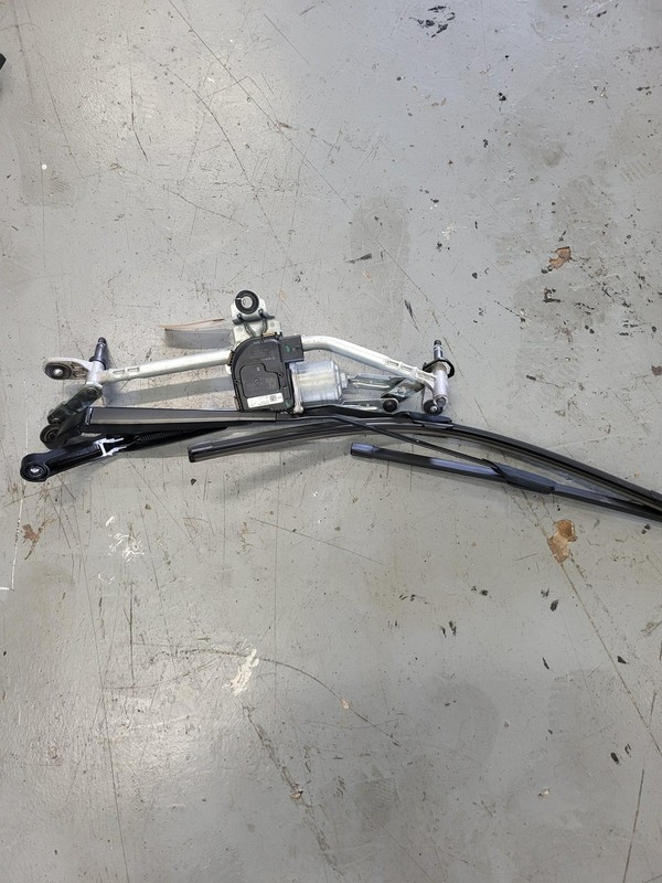 Used Oem Audi Front Windshield Wiper Motor & Linkage for 2022-2024 A3