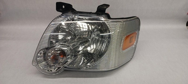 06-'10 FORD EXPLORER Left driver headlight OEM Grade B