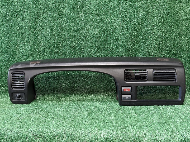 1998-2001 Nissan Xterra Frontier Speedometer Cluster Dash Bezel 68236-3S500 OEM