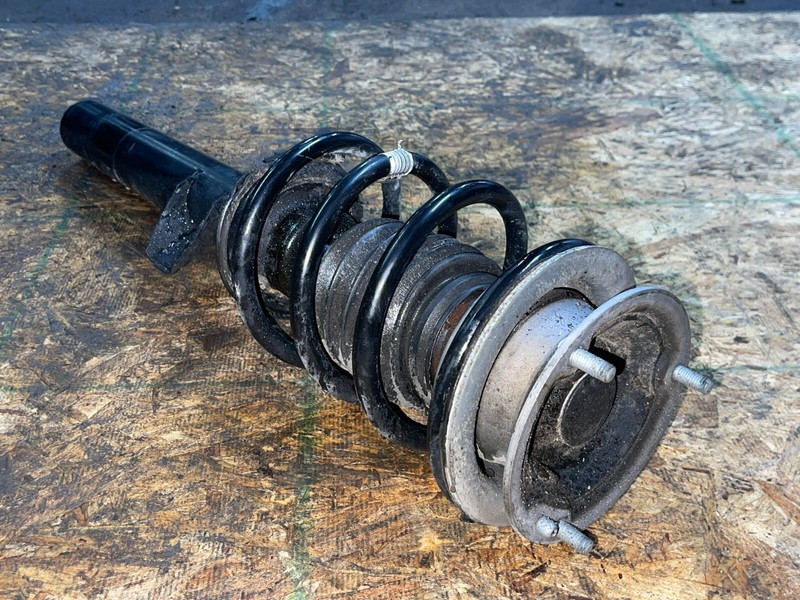 BMW E91 E93 328 335 Front Left Driver Side Shock Absorber Spring Strut OEM ✅