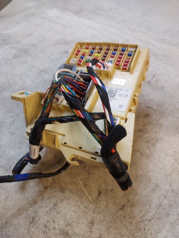 2017–2018 Hyundai Elantra Interior Dash Cabin Relay Fuse Box 91950-F2020 OEM