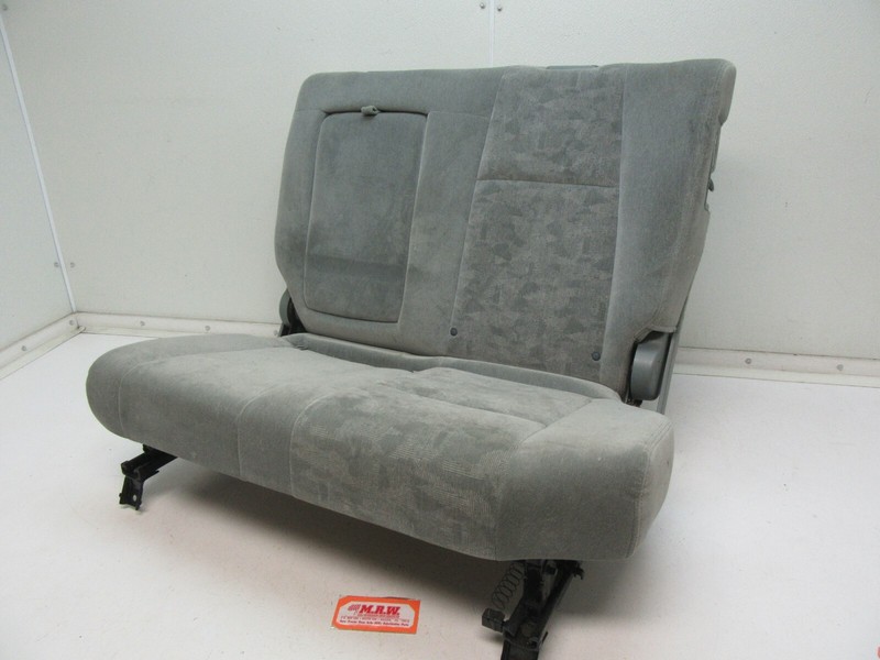 SEAT REAR MIDDLE CENTER 2ND SECOND ROW LEFT DRIVER SIDE LR CLOTH for 03-05 PILOT
