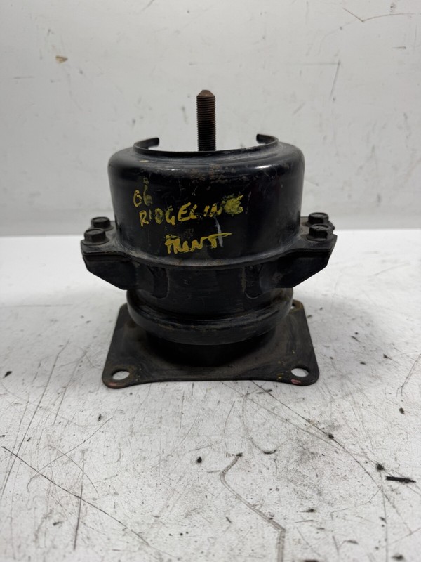 06-08 Honda Ridgeline Front Engine Mount 50800-SJC-A01 OEM