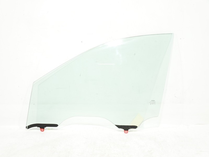 2017-2020 NISSAN Pathfinder Front LEFT Door Glass OEM 43R-000319 67K