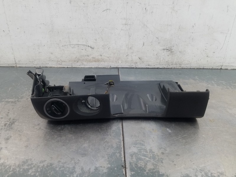 2007 Porsche 911 997 Turbo Lower Dash Knee Bolster / Head Light Switch #4019