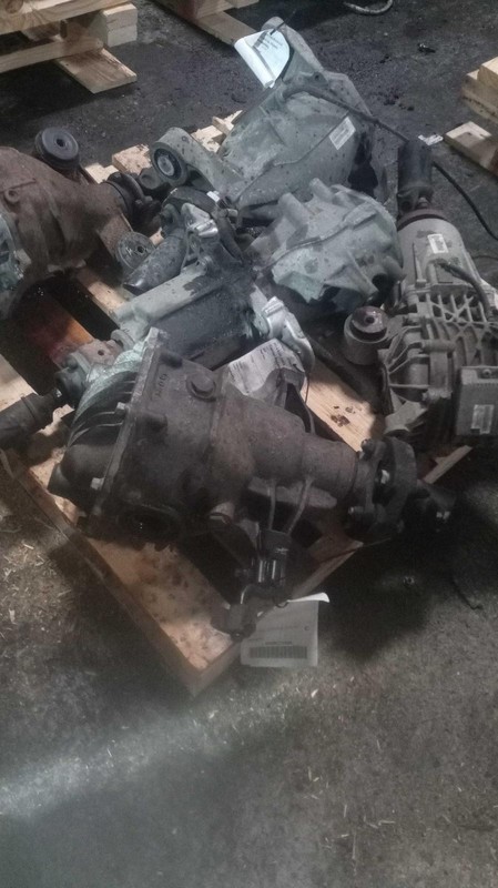 2017 Genesis G80 RWD Differential Carrier Assembly 5.0L OEM 140K Miles