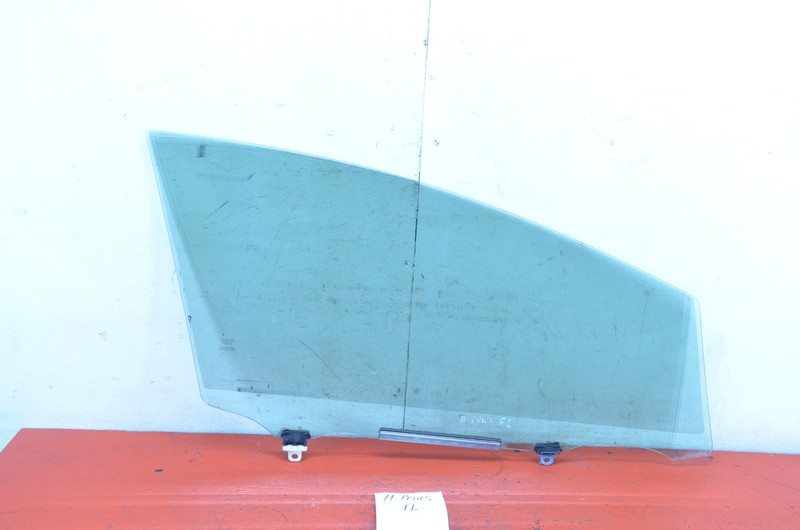 10-15 TOYOTA PRIUS FRONT LEFT DRIVER DOOR WINDOW GLASS OEM