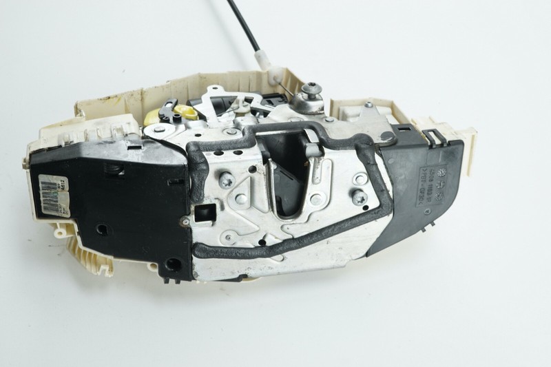 MERCEDES W221 S-Class Rear Left LH Door Lock Latch Actuator OEM 2007 - 2013
