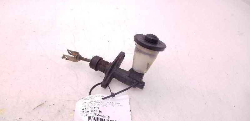 84-88 TOYOTA PICKUP 2.4L 4CYL 4X4 MT CLUTCH MASTER CYLINDER ASSEMBLY