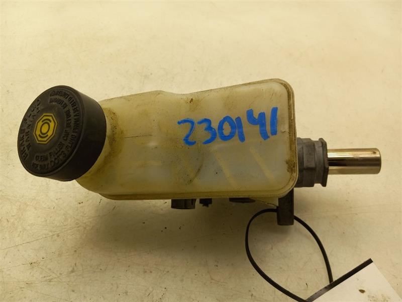 00-04 TOYOTA ECHO 1.5L AT FWD BRAKE MASTER CYLINDER ASSEMBLY