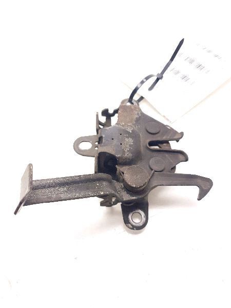 02 03 04 05 06 Toyota Camry Hood Latch