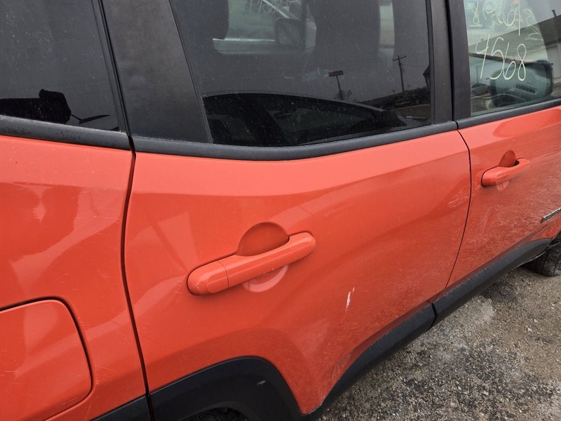 Passenger Right Rear Side Door Fits 15-23 RENEGADE 3607379