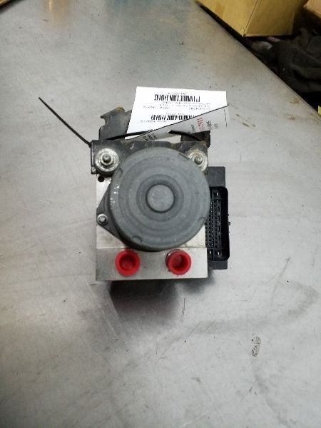Anti-Lock Brake Part Assembly Traction Control Fits 10-12 MKT 177774