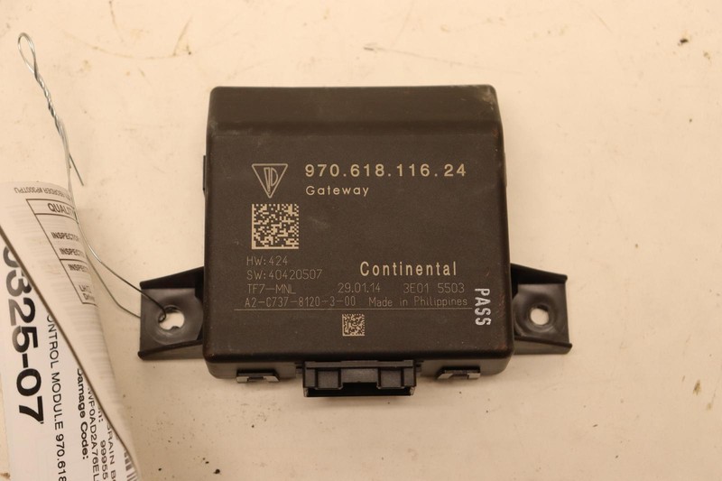 2014-2016 PORSCHE PANAMERA HYBRID GATEWAY COMPUTER CONTROL MODULE UNIT OEM