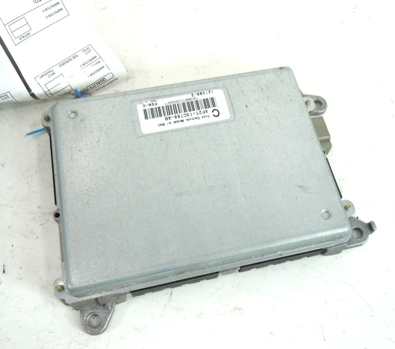 1999 2000 Ford Windstar Front Electronic Control Module OEM XF2T-13C788-AB