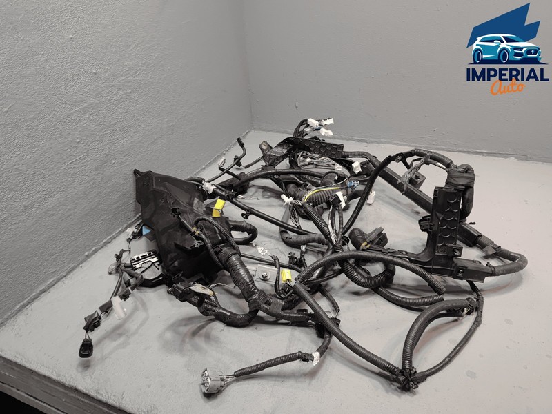 2018 Toyota Camry XSE 2.5L Engine Bay Wire Wiring Harness & Fuse Box OEM