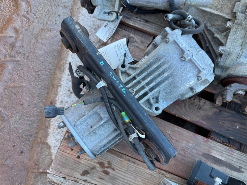2019-2023 INFINITI QX50 AWD REAR CARRIER DIFFERENTIAL 5.846 RATIO