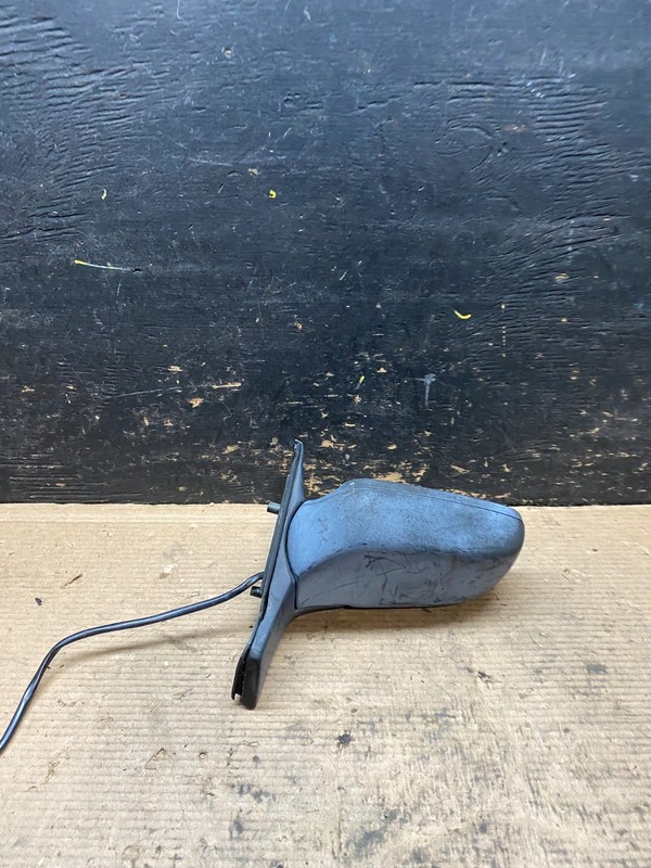 1991 Volvo 940 Left Driver LH Side View DoorMirror OEM v9713 DG