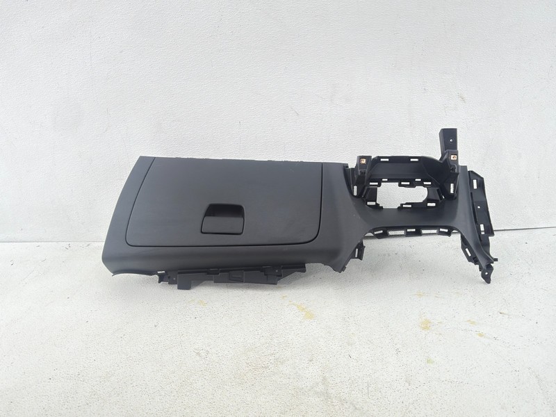 2024 CHEVROLET TRAX DASH RIGHT SIDE GLOVE BOX STORAGE COMPARTMENT & FRAME OEM