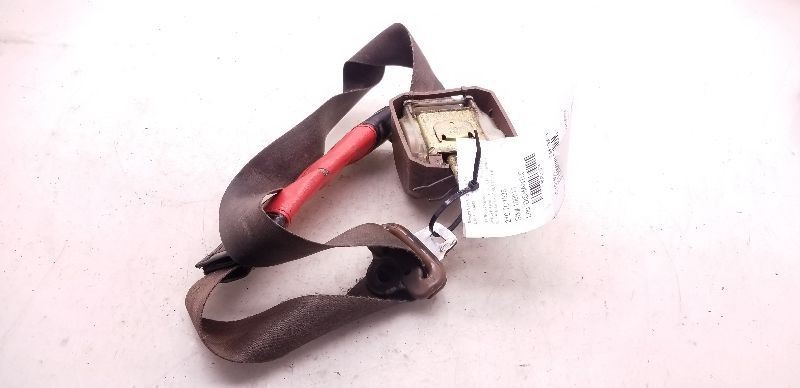 84 85 86 TOYOTA PICKUP DRIVER SIDE REAR SEAT BELT ASSEMBLY