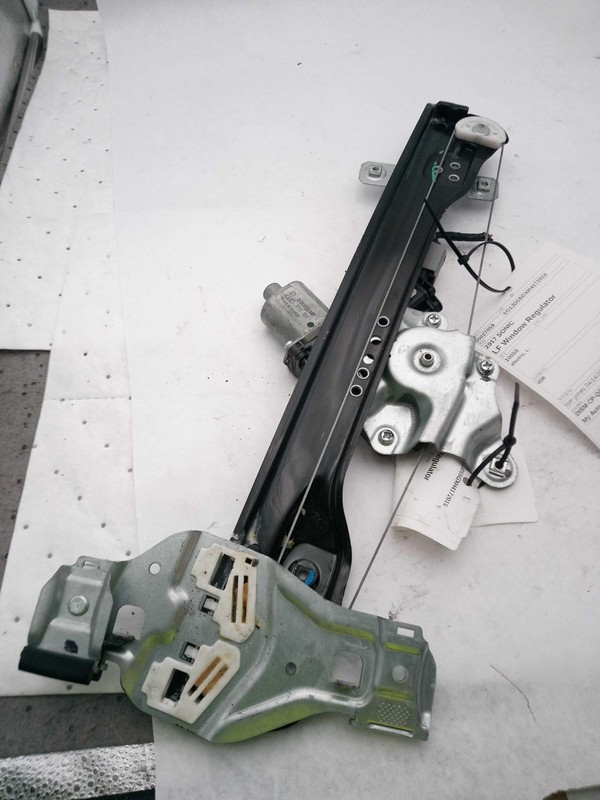 2017 Chevrolet Sonic Left Window Regulator Silver 79k Miles OEM 646296
