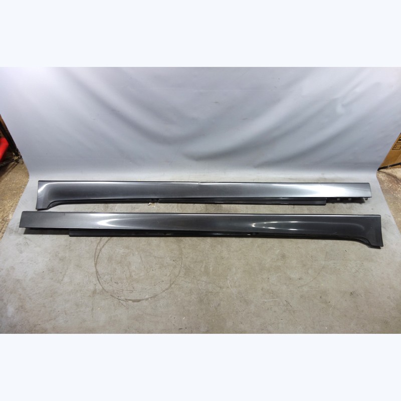 Damaged 11-16 BMW F10 5-Series Side Skirt Rocker Panel Pair Sophisto Grey OEM