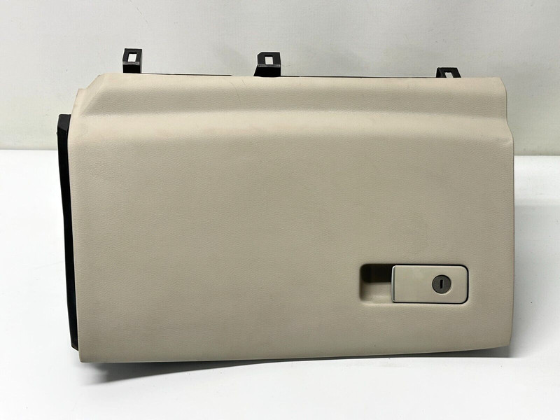 ✅2014-2022 INFINITI Q50 OEM GLOVE BOX STORAGE COMPARTMENT DASHBOARD RIGHT